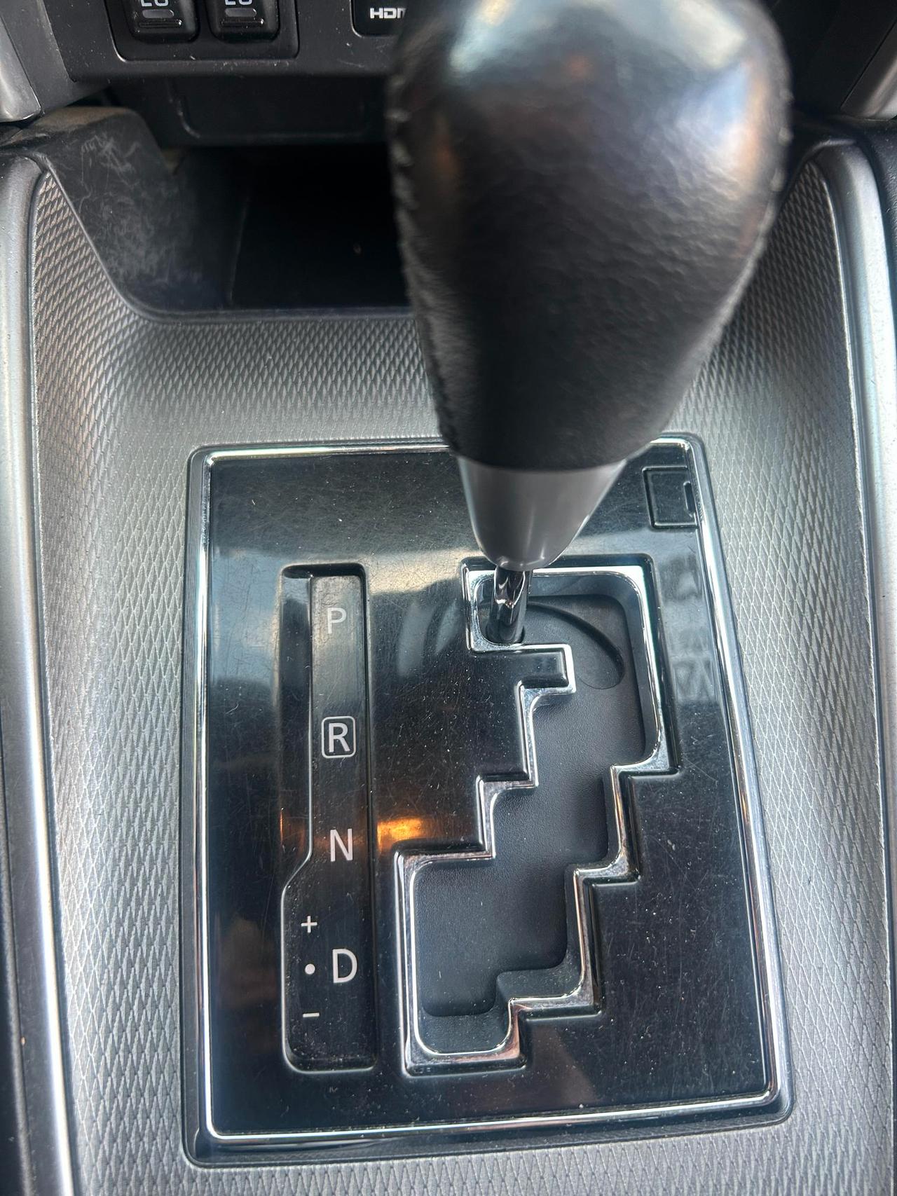 Mitsubishi L200 Double Cab L200 d.cab 2.3d Intense 4wd 150cv