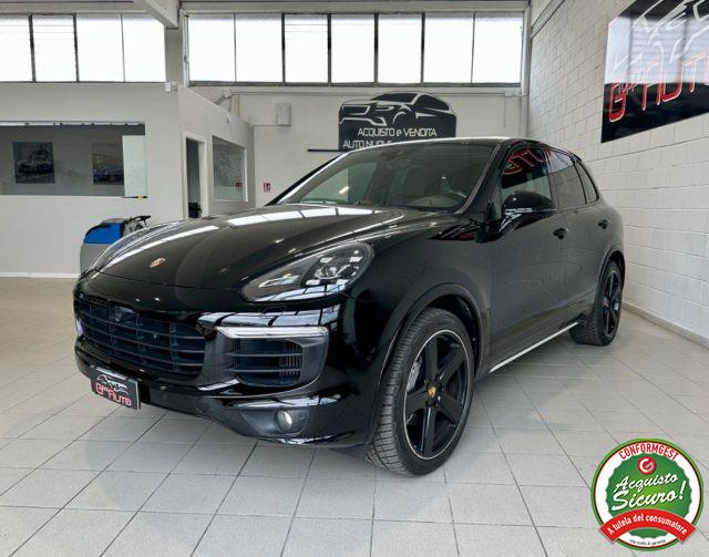 PORSCHE Cayenne 3.0 Diesel PlatinumEdition *TETTO*CHRONO*GTS PACK*