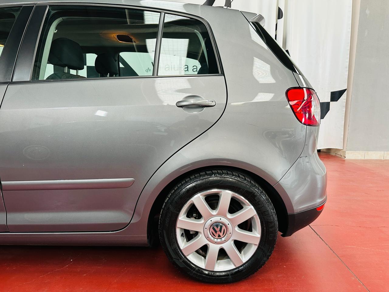 Volkswagen Golf Plus 1.6 16V FSI Sportline