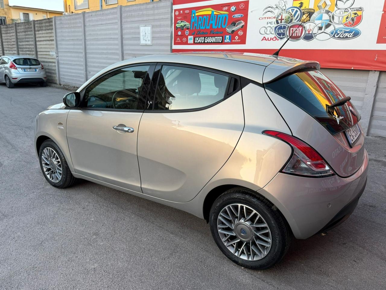 Lancia Ypsilon 1.3 MJT 95cv Platinum - 2011