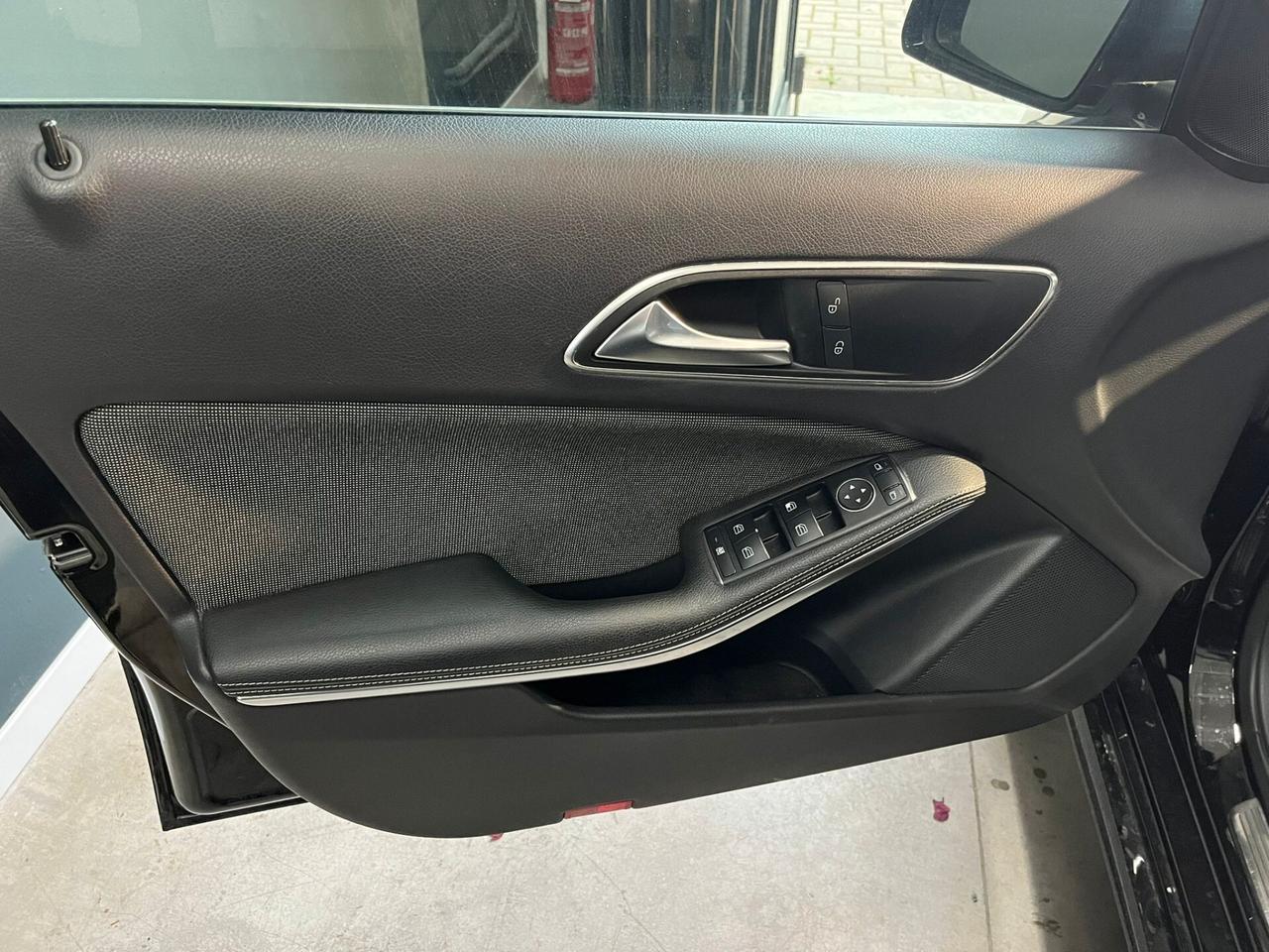 Mercedes-benz A 180 CDI Premium 109CV OK NEOPATENTATI