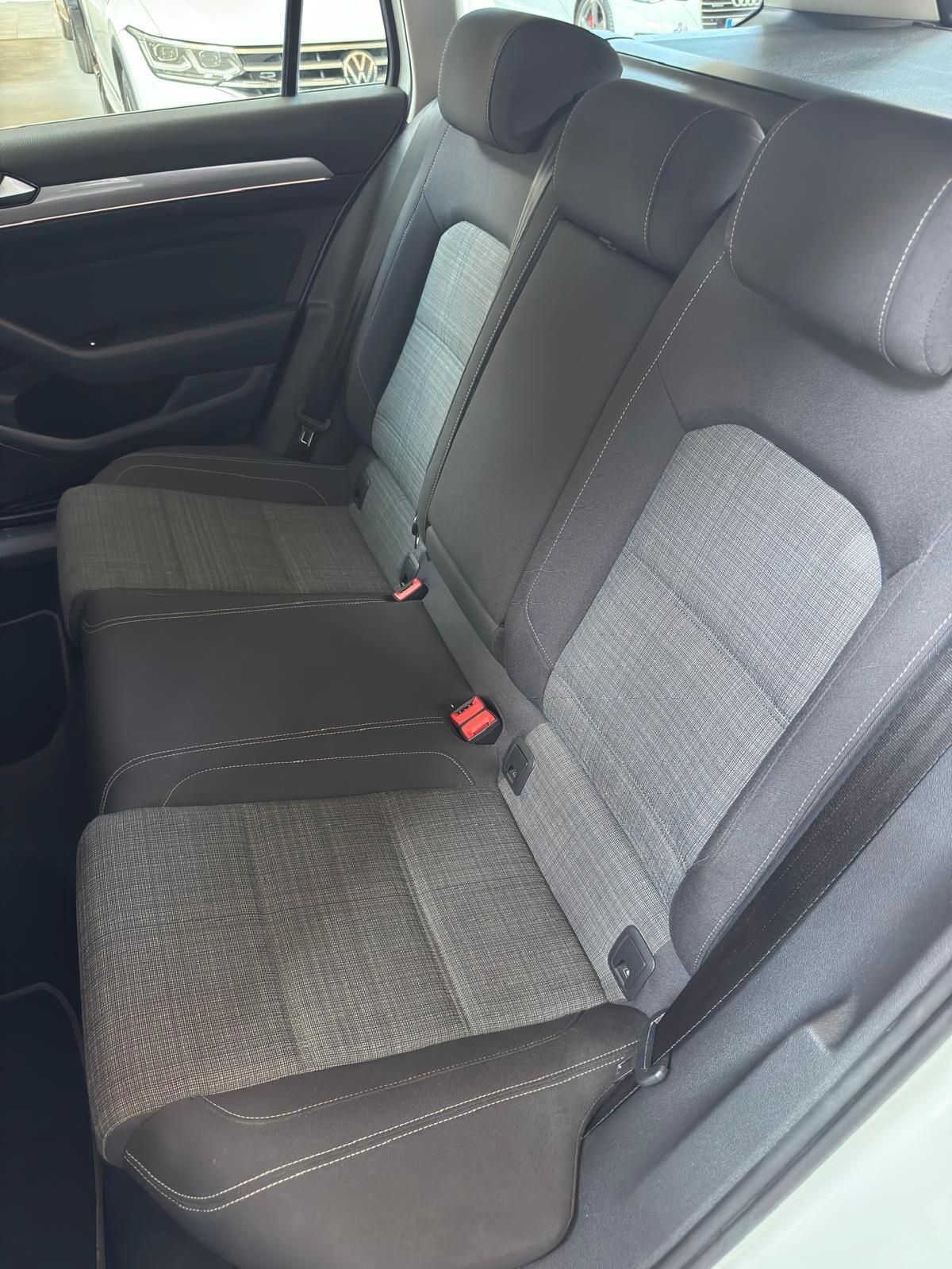 Volkswagen Passat Variant 2.0 TDI SCR EVO Business
