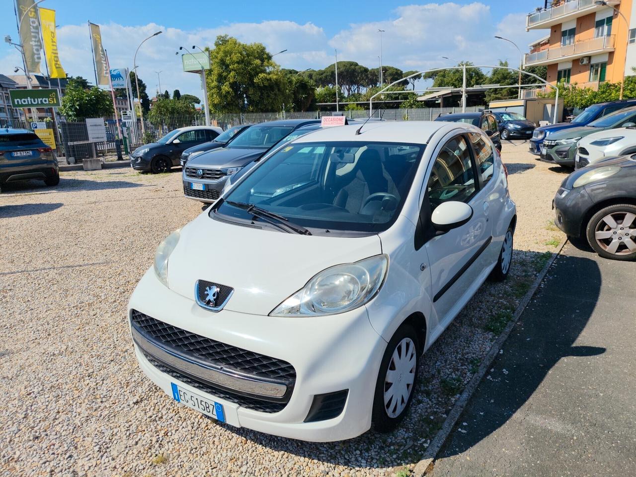Peugeot 107 CAMBIO AUTOMATICO eccellenti condizioni