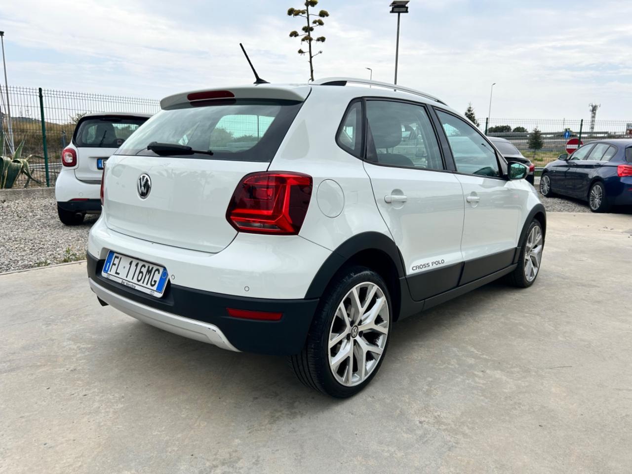 Volkswagen Polo Cross 1.4 TDI DSG BlueMotion Technology