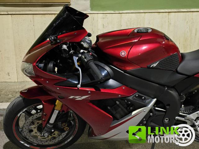 YAMAHA YZF R1 175cv