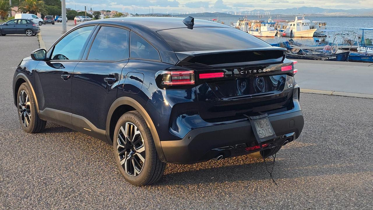 Citroen C4 Hybrid 136 e-DCS6 Max