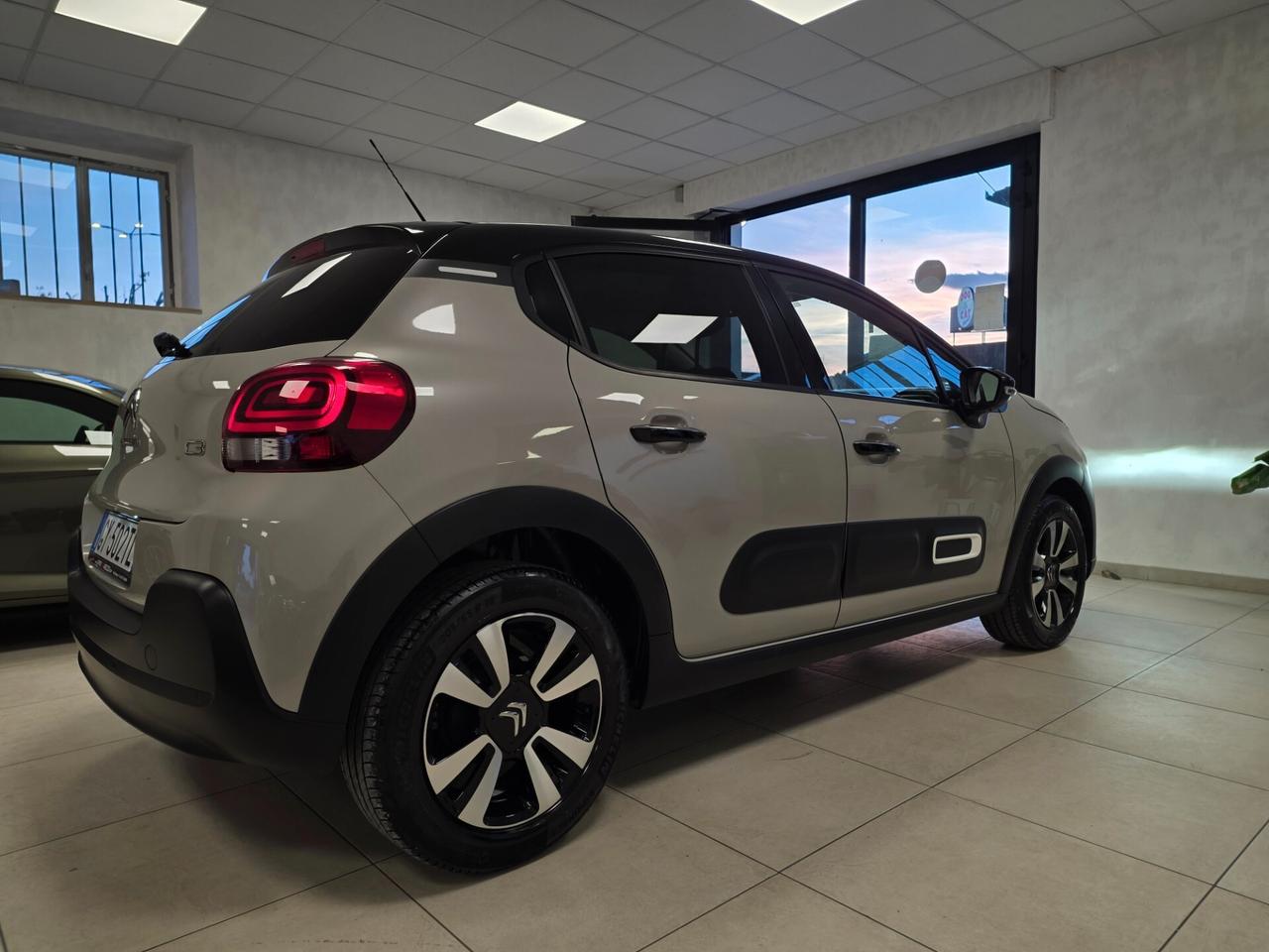 Citroen C3 PureTech 83 S&S Shine Pack