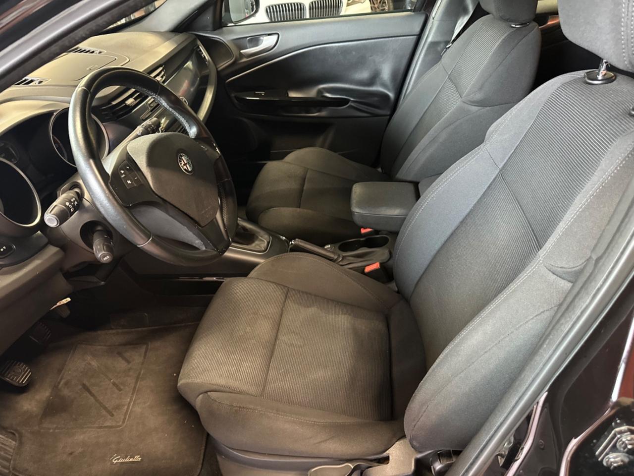 Alfa Romeo Giulietta 2.0 JTDm-2 140 CV Distinctive