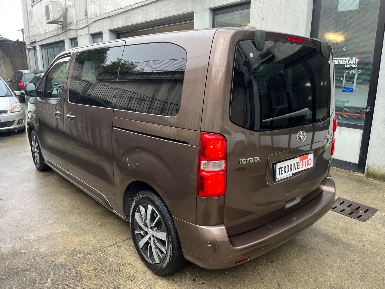 Toyota Proace Verso 2.0D 180 CV L2 D Luxury