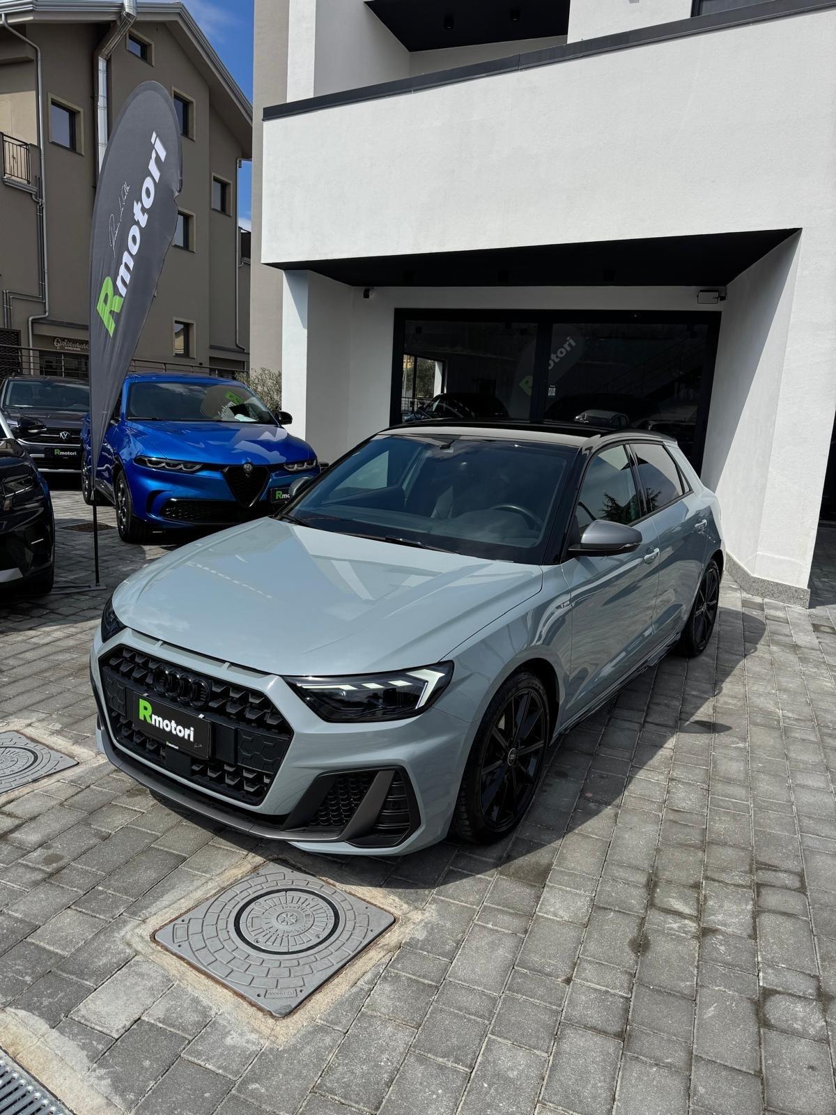 Audi A1 SPB 30 TFSI S tronic Identity Black