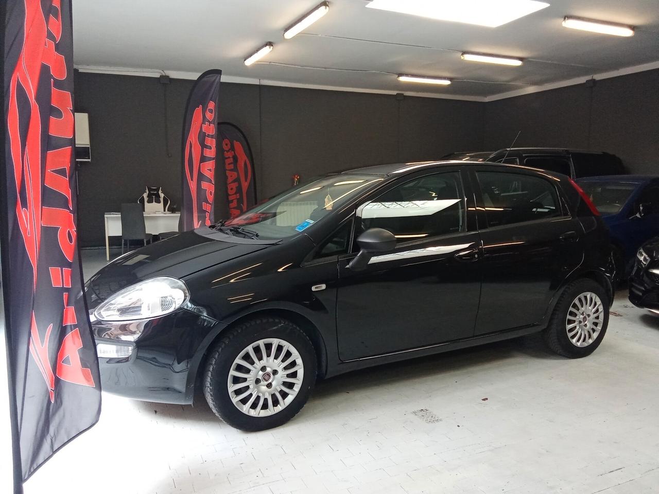 Fiat Punto 1.4 8V 5 porte Easypower Street