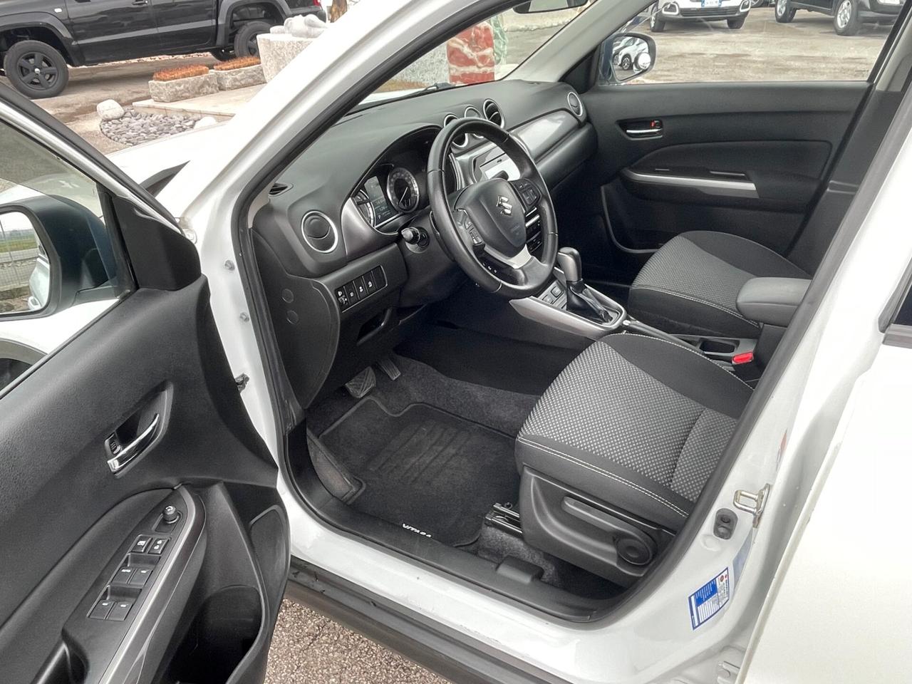 Suzuki Vitara 1.0 Boosterjet A/T Cool 2wd Auto