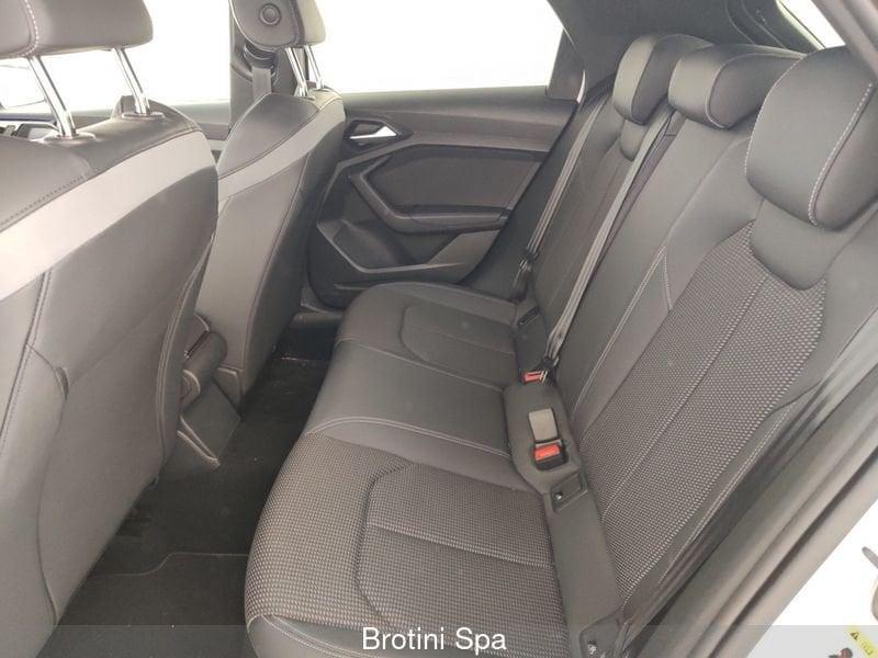 Audi A1 A1 SPB 30 TFSI S tronic Identity Black