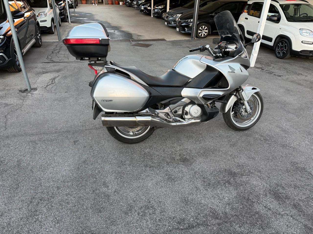 Honda Deauville 700 KM CERTIFICATI IN FATTURA