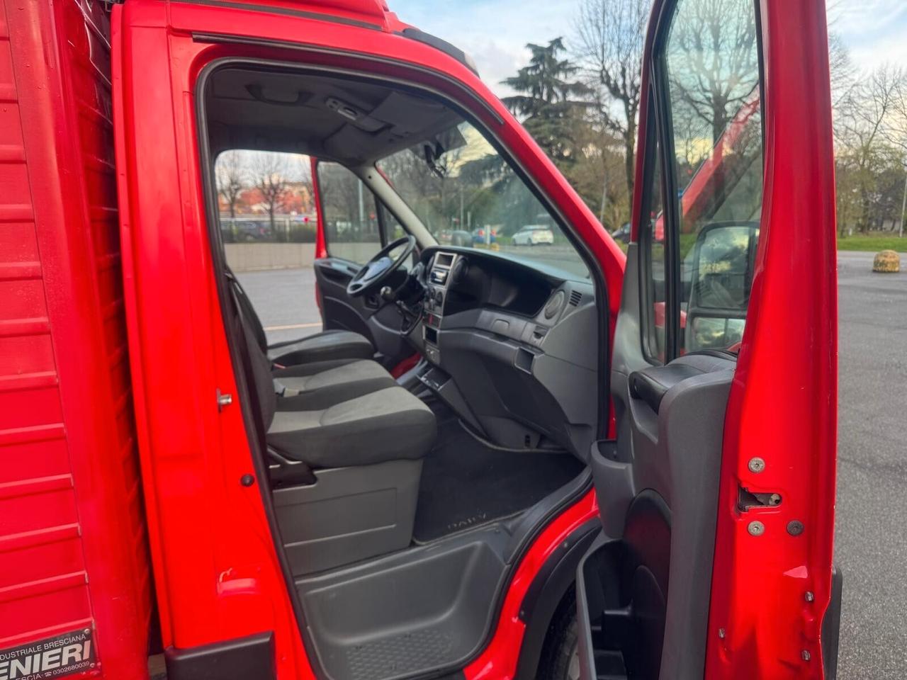 Iveco Daily 35 S11 midicab p.m.