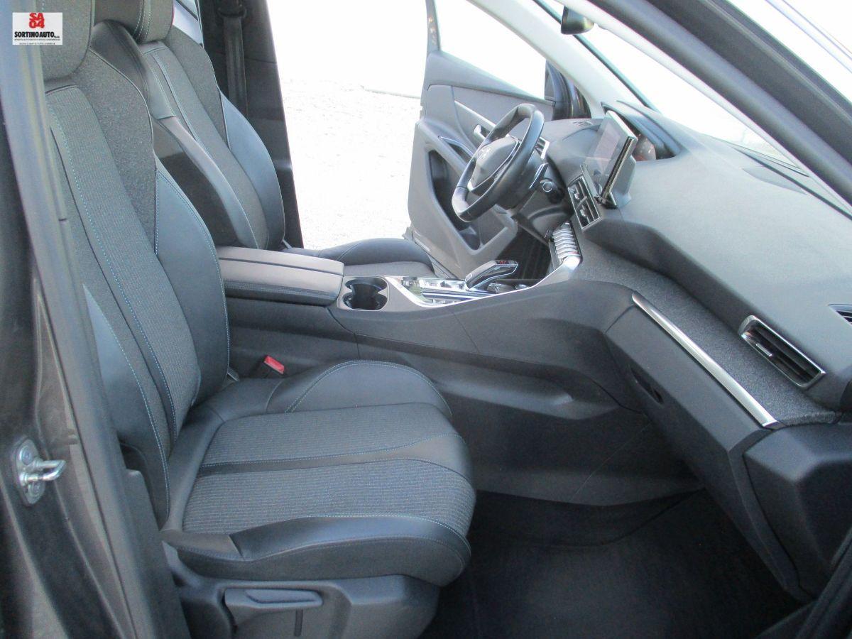 PEUGEOT 3008 BlueHDi 130 S&S EAT8 Allure Pack 2021