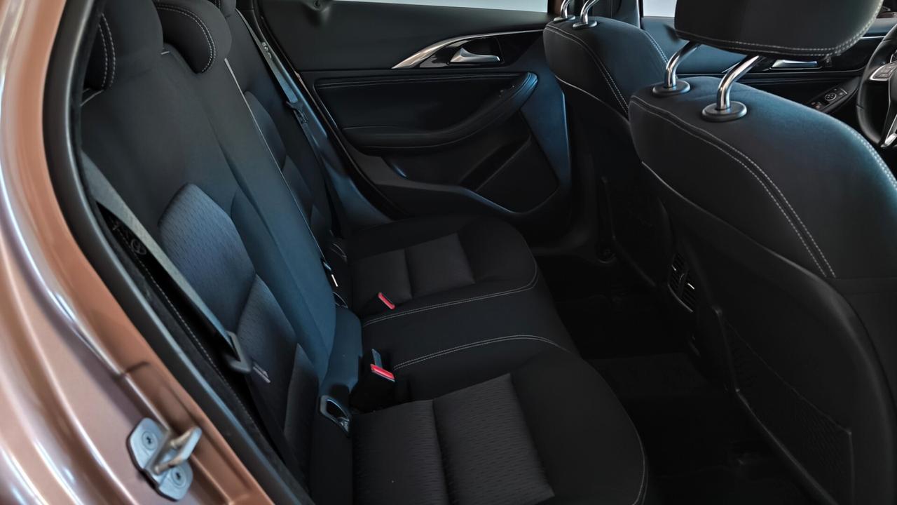Infiniti Q30 1.5 diesel Business Executive