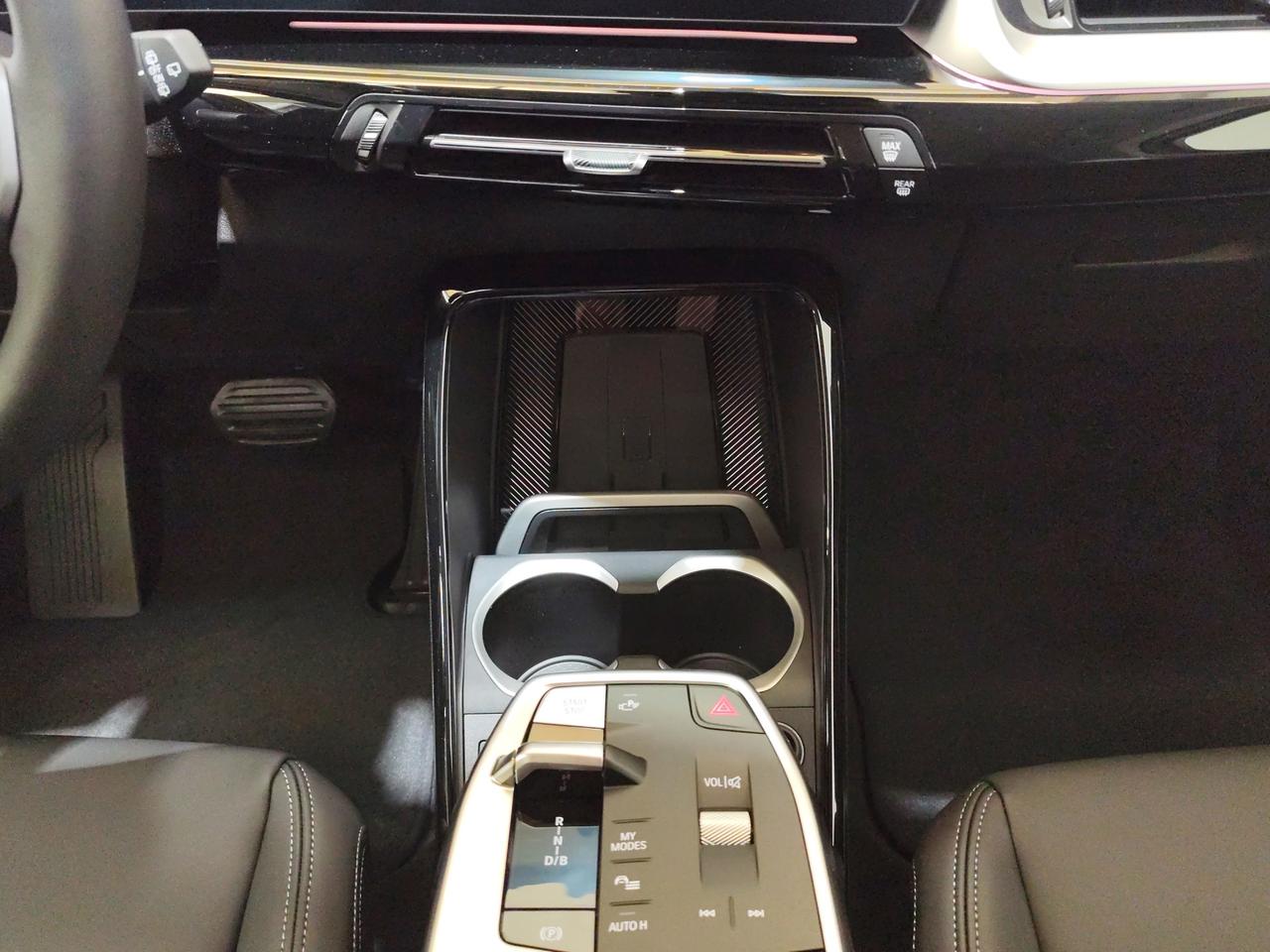BMW X1 iX1 eDrive20 Pure Edition