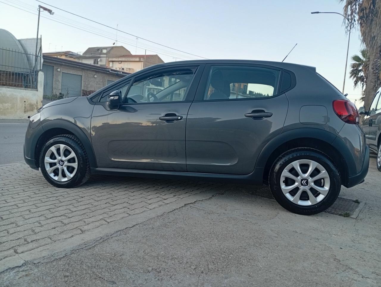 Citroen C3 BlueHDi 100 S&S Feel Pack N1 autocarro