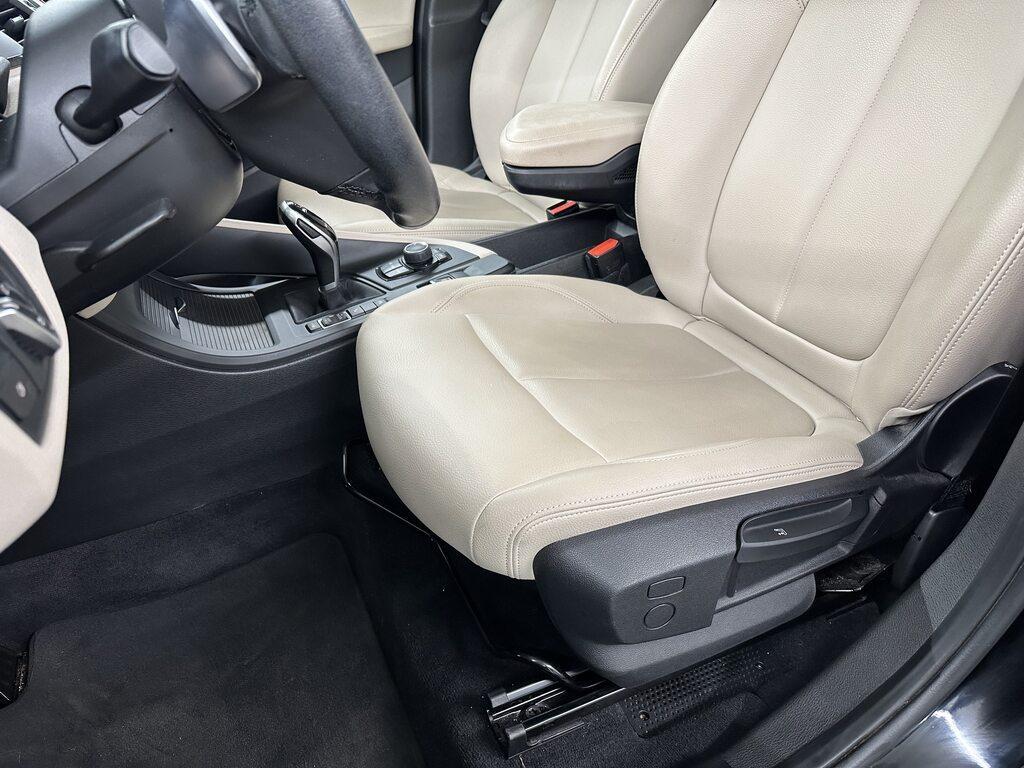 BMW X1 18 d Business Advantage xDrive Steptronic