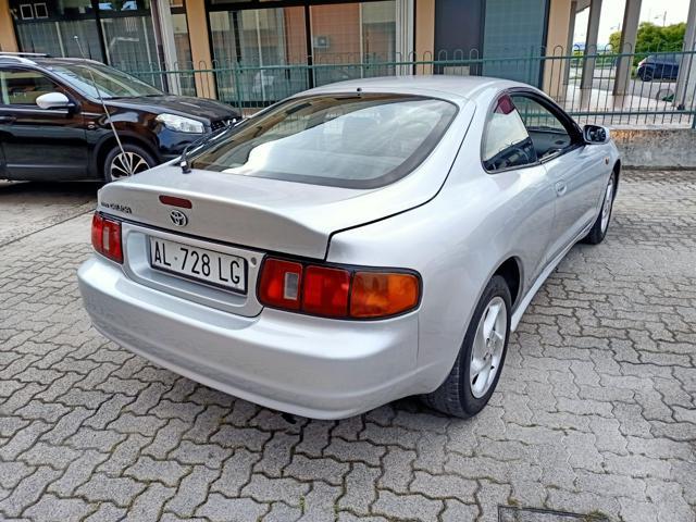 TOYOTA Celica 1.8i 16V cat Coupé Plus