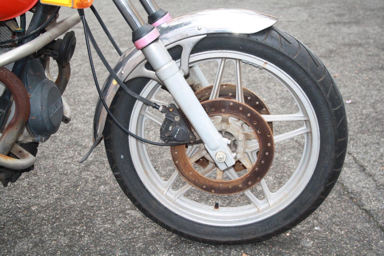 Moto Guzzi V 35 C del 1984 - ATTIVATA ISCRIZIONE FMI