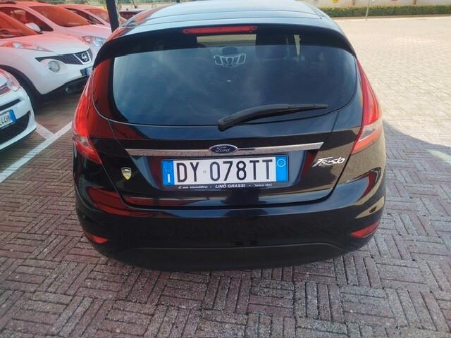 Ford Fiesta 1.4 BENZ/ GPL DI SERIE