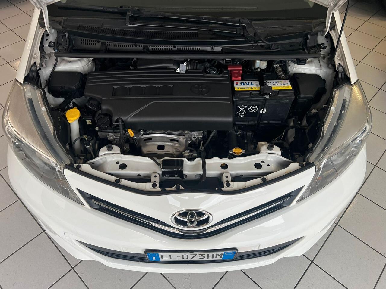 Toyota Yaris 1.0 5 porte Lounge