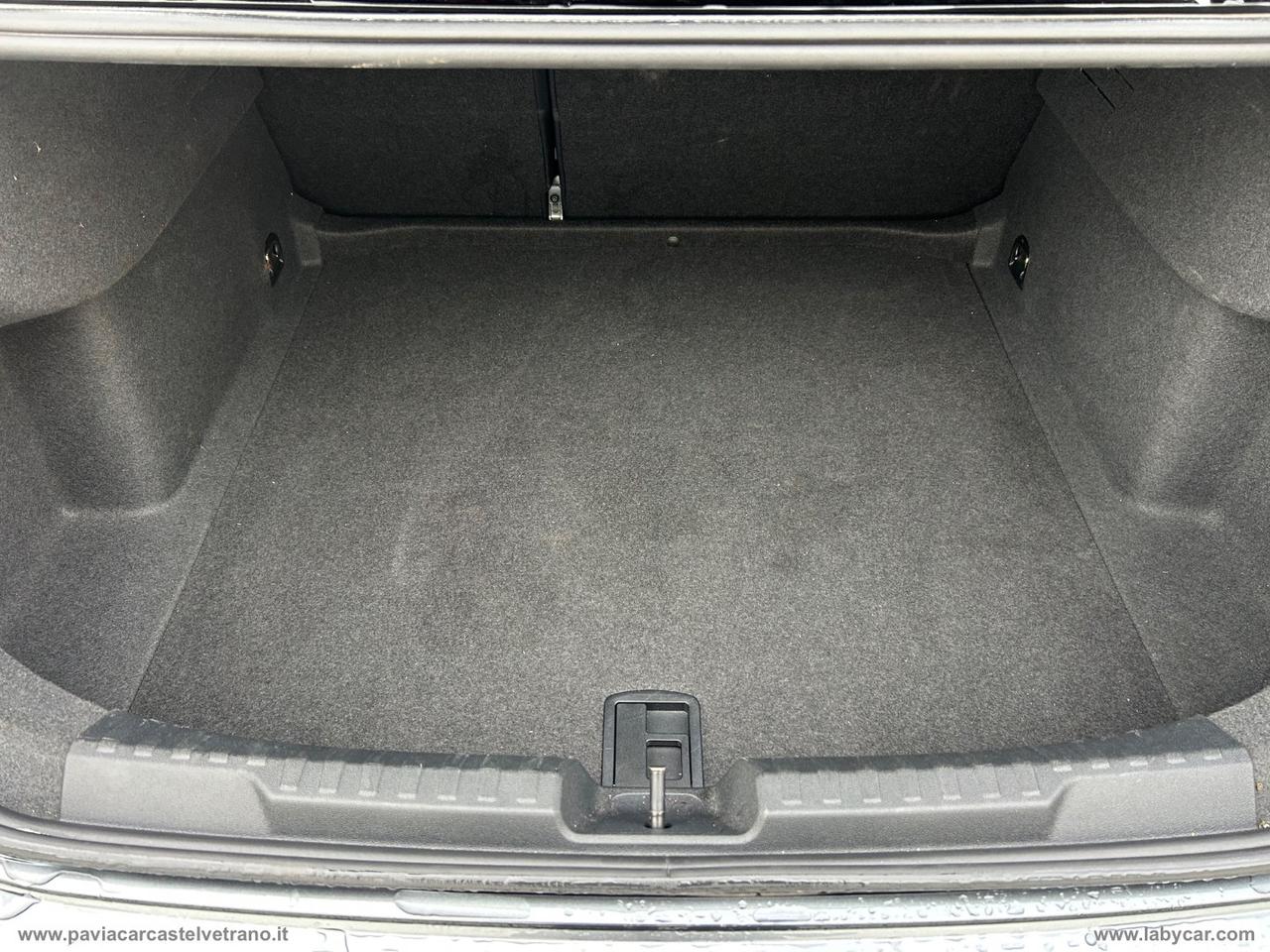 AUDI A3 Sedan 35 TDI S tronic S line edition