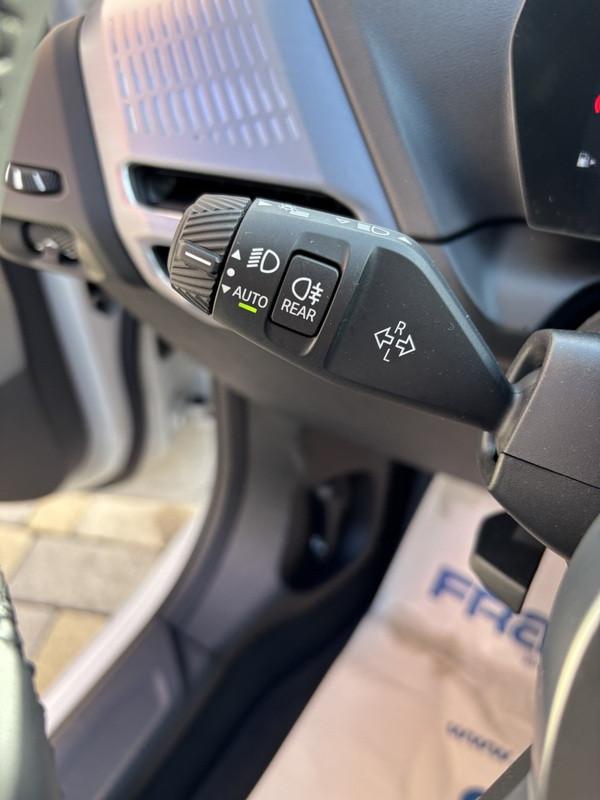 BMW 118 d Msport auto FULL LED-NAVI-CAM-18"