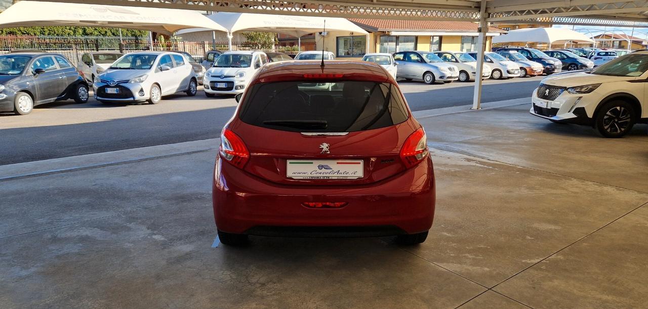 Peugeot 208 1.4 HDi 68cv 5 porte Allure