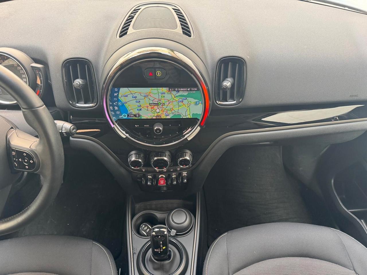 Mini One Countryman 2.0 Cooper D Untamed Edition