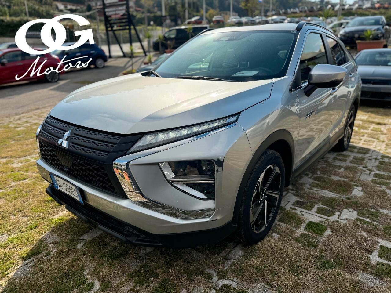 Mitsubishi Eclipse Cross 2.4 MIVEC 4WD PHEV Intense