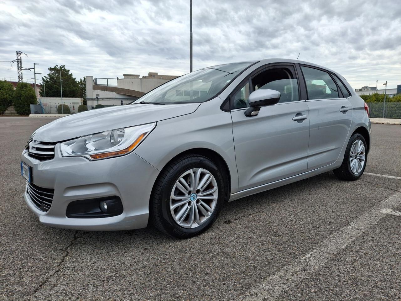 Citroen C4 1.6 e-HDi 115 airdream Exclusive