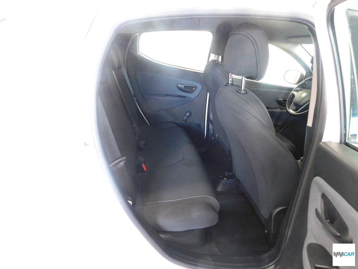 LANCIA - Ypsilon - 1.0 FireFly 5p.S&S Hybryd Gold