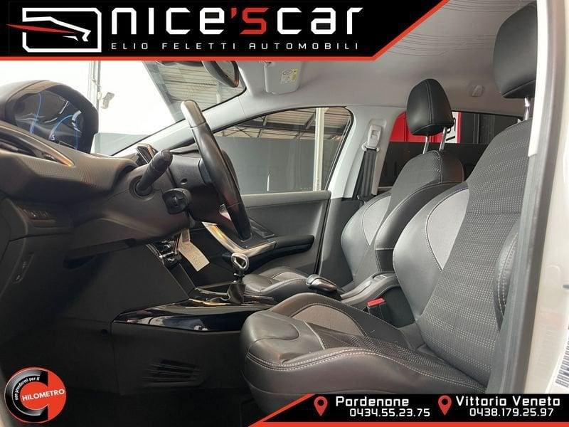 Peugeot 2008 BlueHDi 120 S&S Black Matt