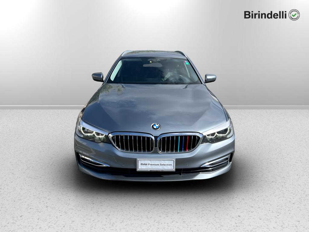 BMW Serie 5(G30/31/F90) - 520d Touring Luxury