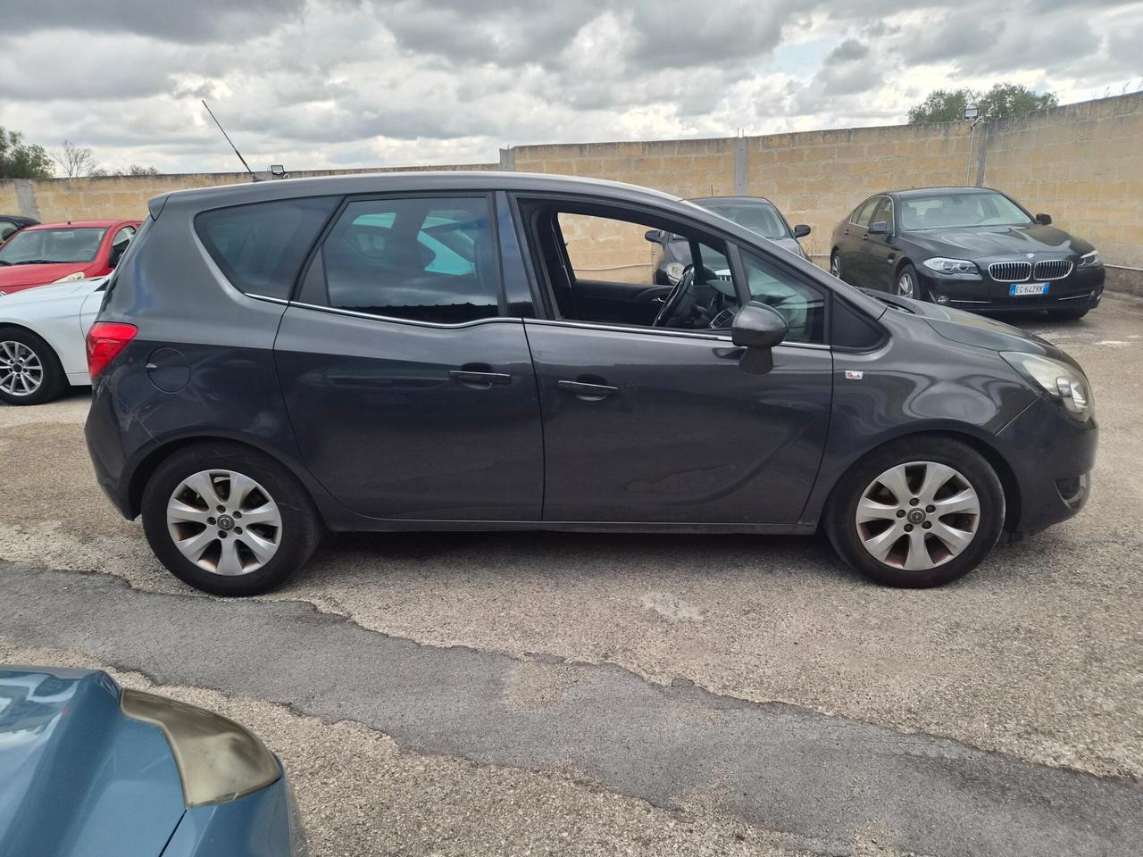 Opel Meriva 1.3 CDTI 95CV ecoFLEX Cosmo UNIPRO