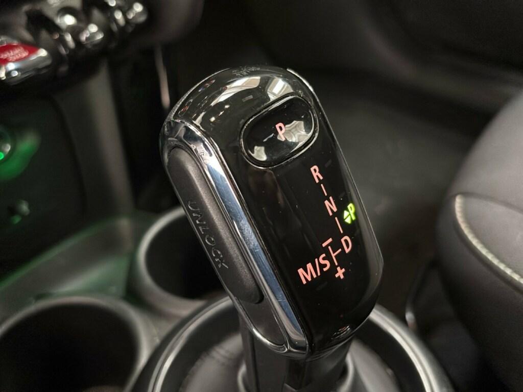 Mini Cooper D 1.5 TwinPower Turbo Cooper D Hype DCT