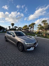 Volvo V60 D3 R-design