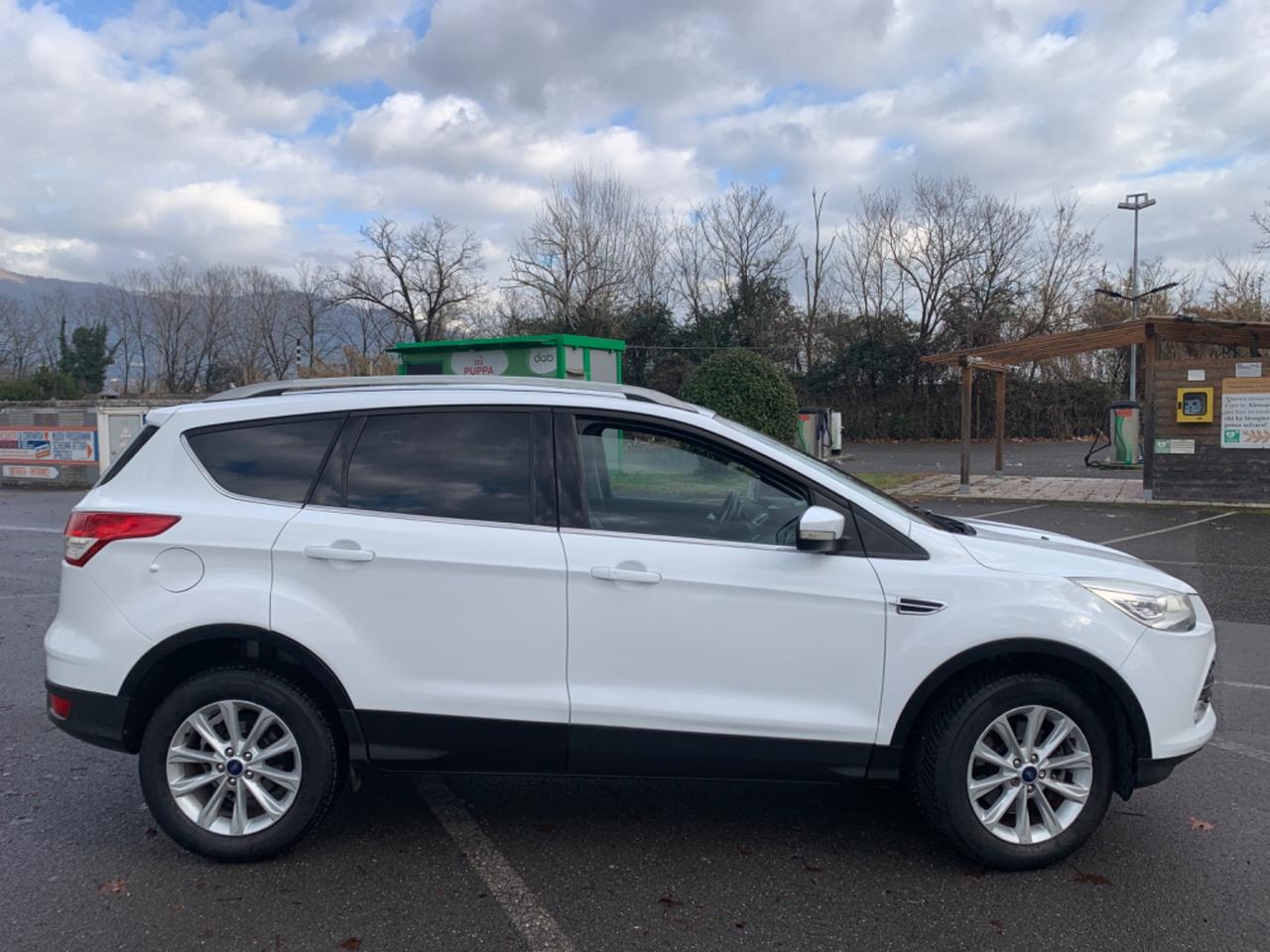 Ford Kuga 2.0 TDCI 150 CV S&S 4WD Powershift Titanium Business