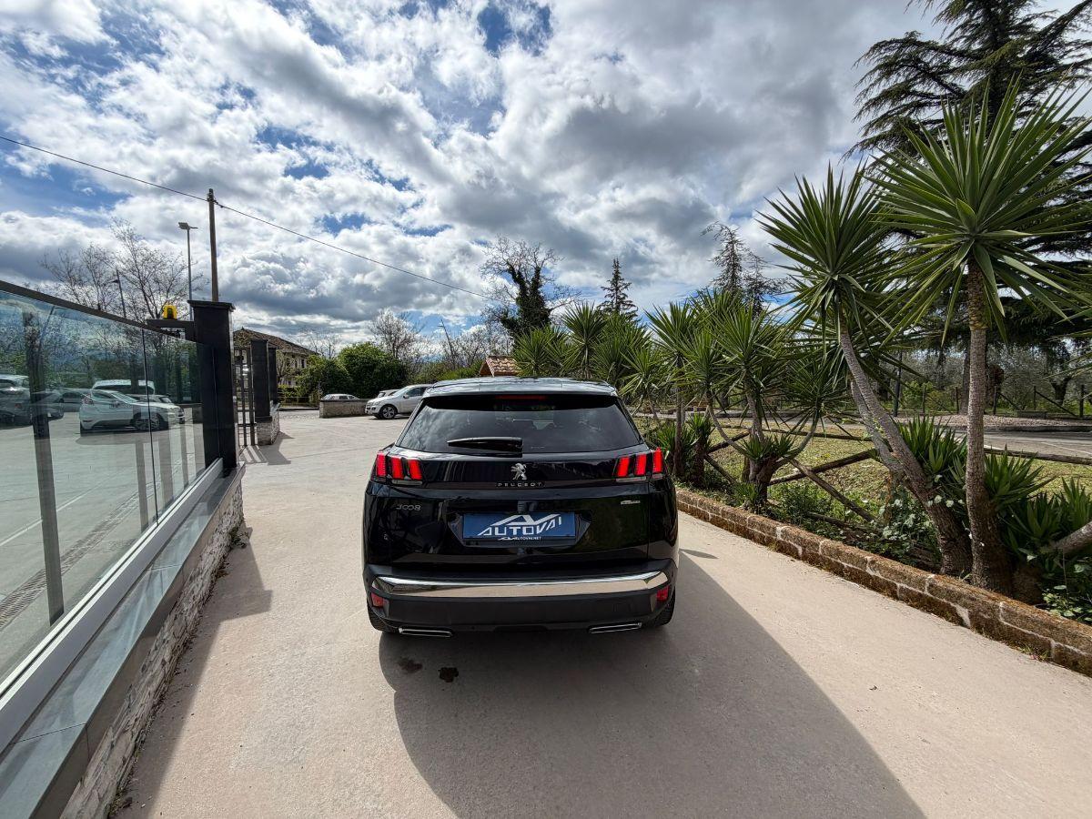 PEUGEOT - 3008 - PureTech Turbo 130 S&S EAT8 GT Line