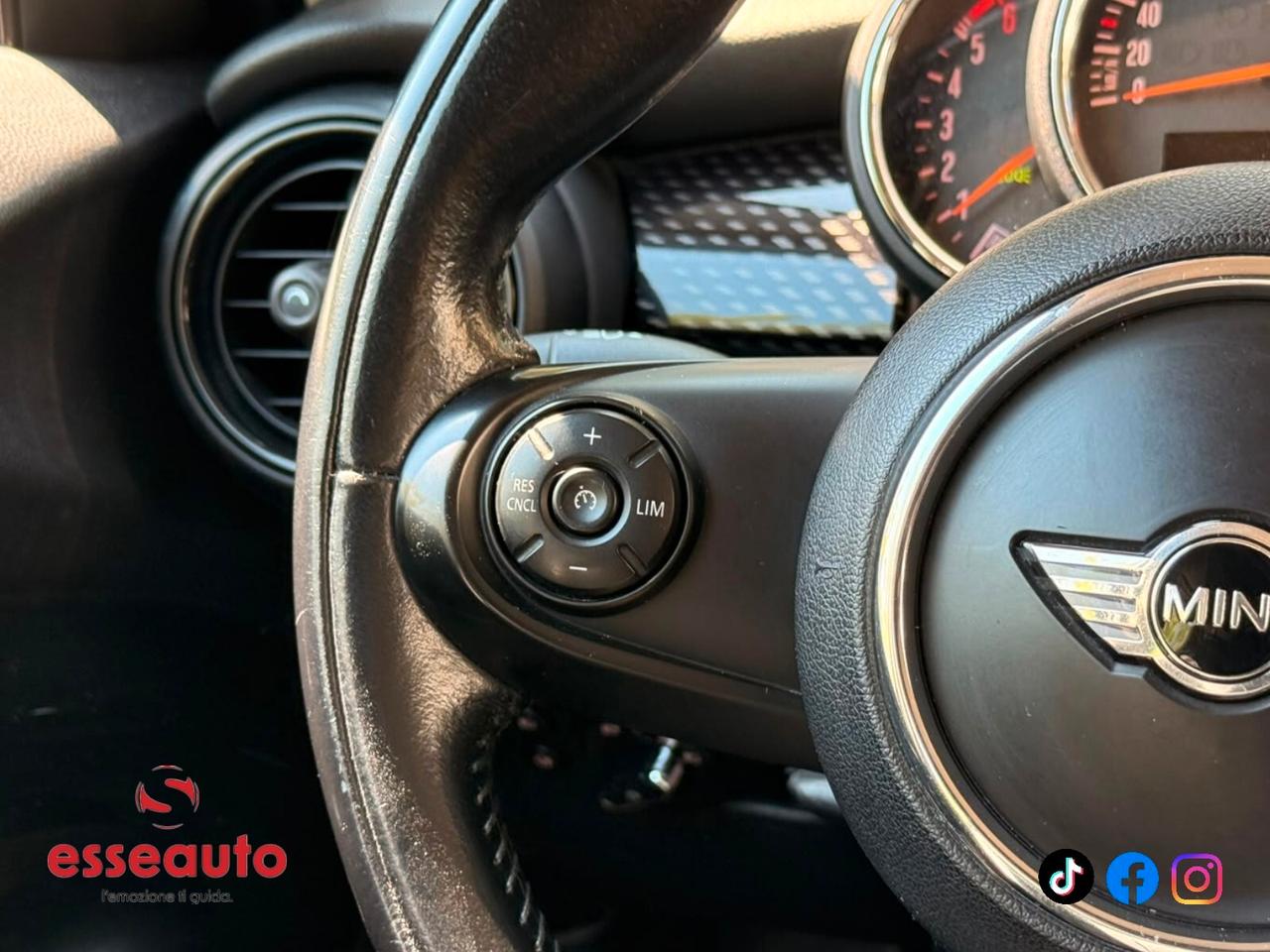 Mini Cooper SD AUT. 5p