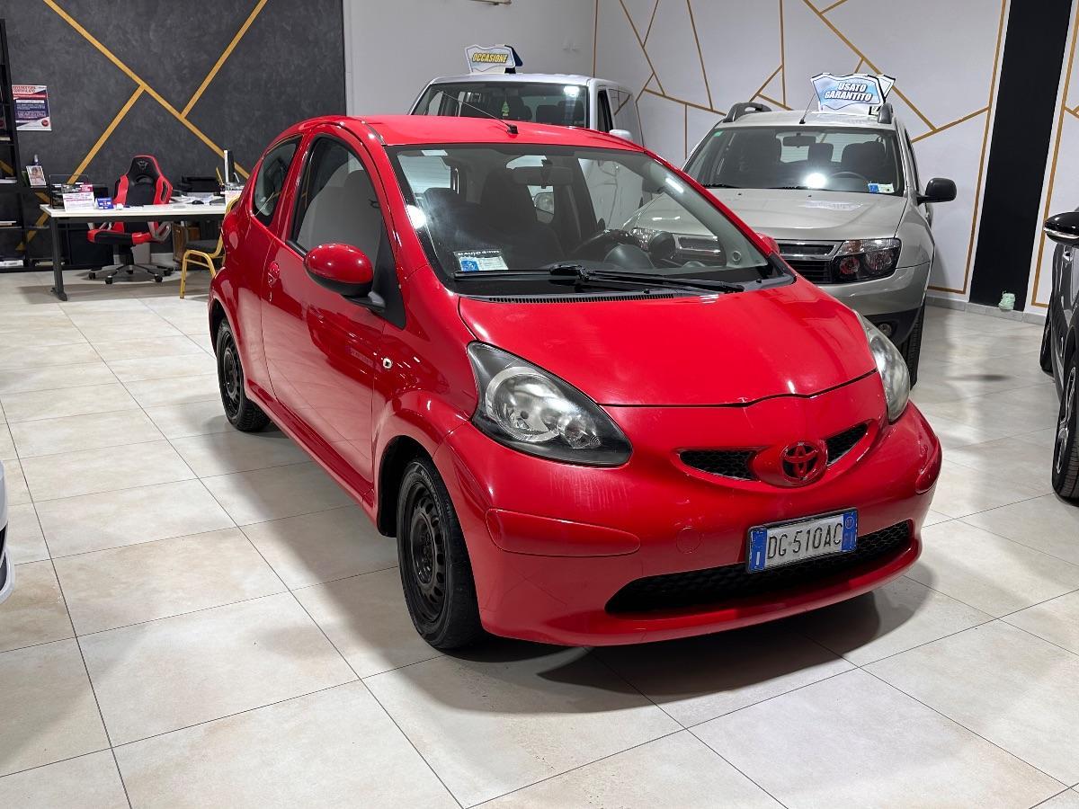 TOYOTA - Aygo - 12V VVT-i 3 porte Now