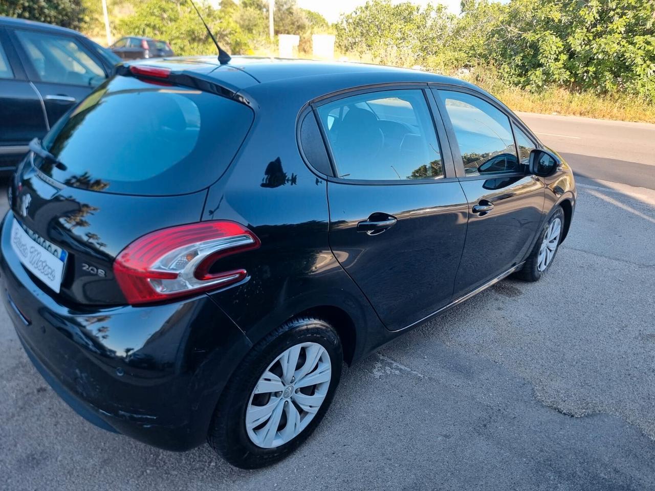 Peugeot 208 1.2 VTi 82 CV 5 porte Access GANCIO TRAINO