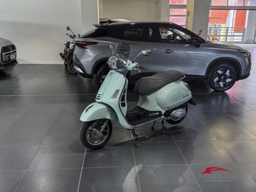 PIAGGIO 1 VESPA GTS 30