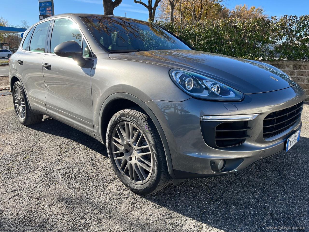 PORSCHE Cayenne 3.0 Diesel PELLE|TETTO|IPER LUSSO