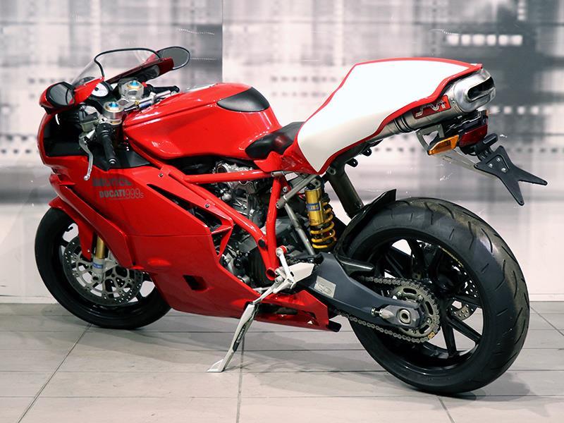 Ducati 999 S
