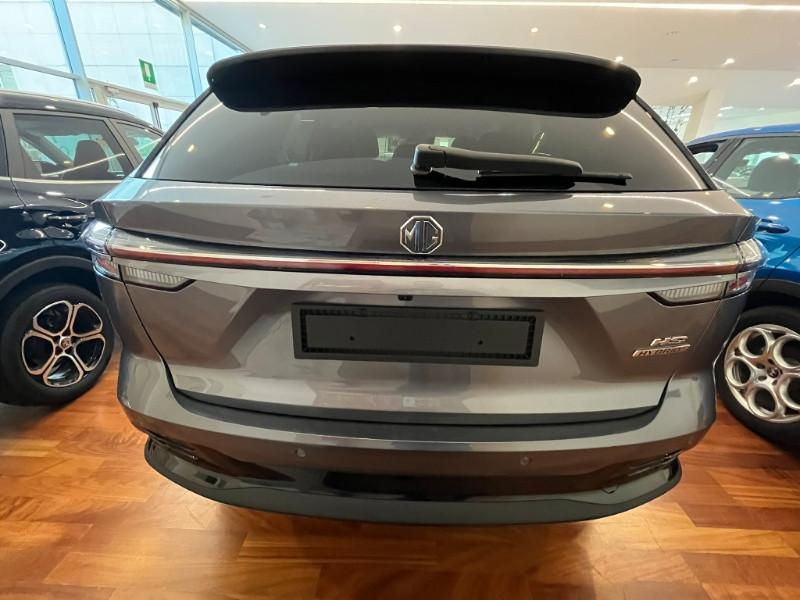 MG HS 1.5 Hybrid+ Luxury