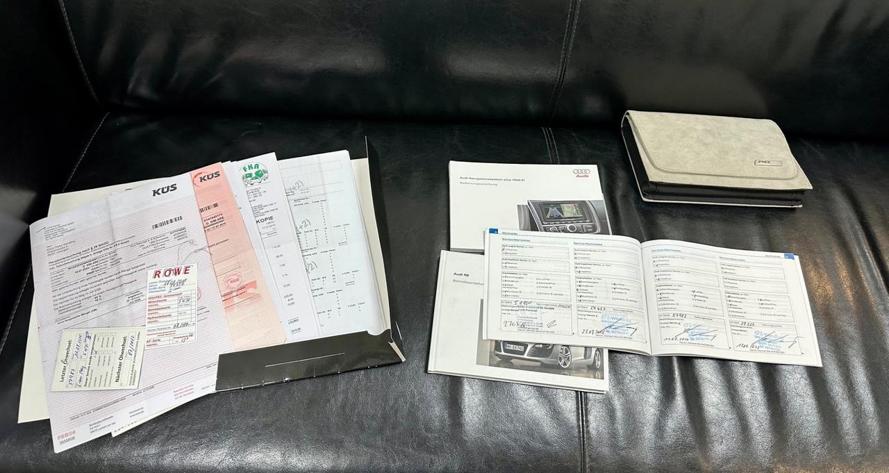 Audi R8 4.2 V8 quattro*MANUALE*PRIMA VERNICE*BOOK SERVICE*